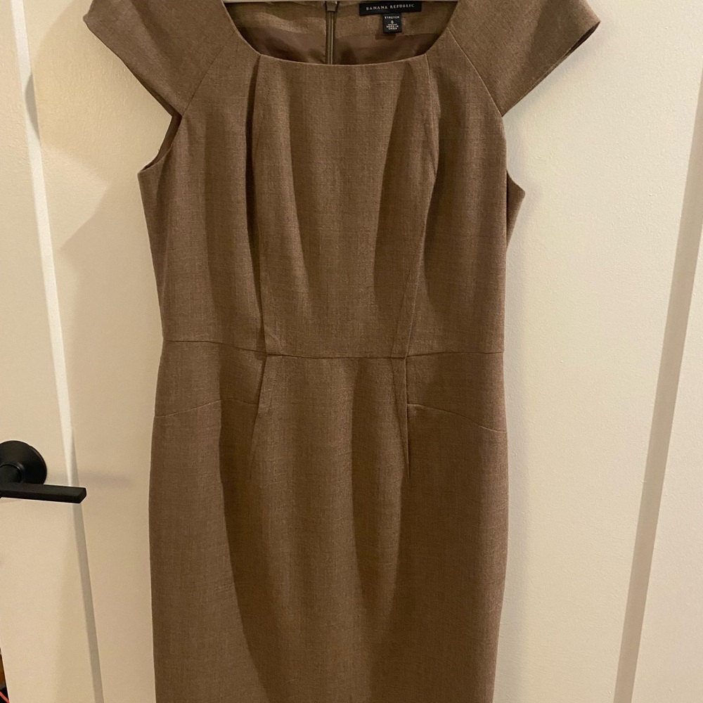 Banana Republic Tan Cap Sleeve Midi Dress